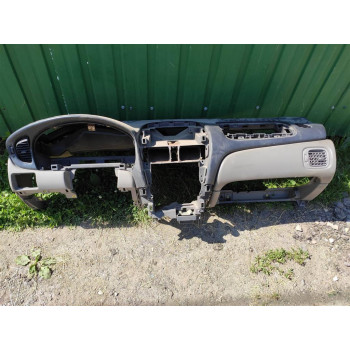 Торпедо (панель приборов) NISSAN ALMERA (N16) 2000-2006 Торпедо (панель приборов) NISSAN ALMERA (N16) 2000-2006