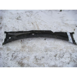 Накладка стеклоочистителя (жабо) NISSAN ALMERA (N16) 2000-2006