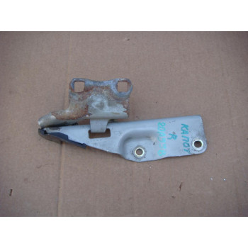 Петля капота правая NISSAN MAXIMA (A33) 1999-2006
