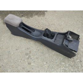 Консоль между сидений NISSAN ALMERA (N16) 2000-2006