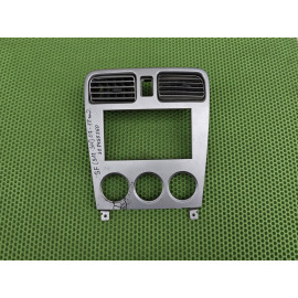 Консоль торпедо (ценральная) SUBARU FORESTER (S11) 2002-2007