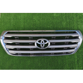 Решетка радиатора TOYOTA LAND CRUISER (200) 2007-